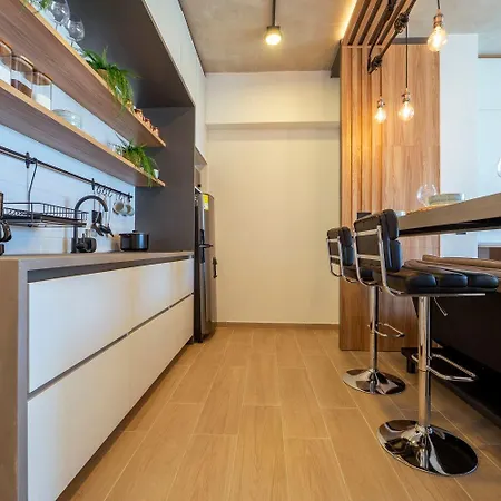 Cb806 | Estudio Moderno Con Balcón Xl Y Vista Espectacular Apartamento